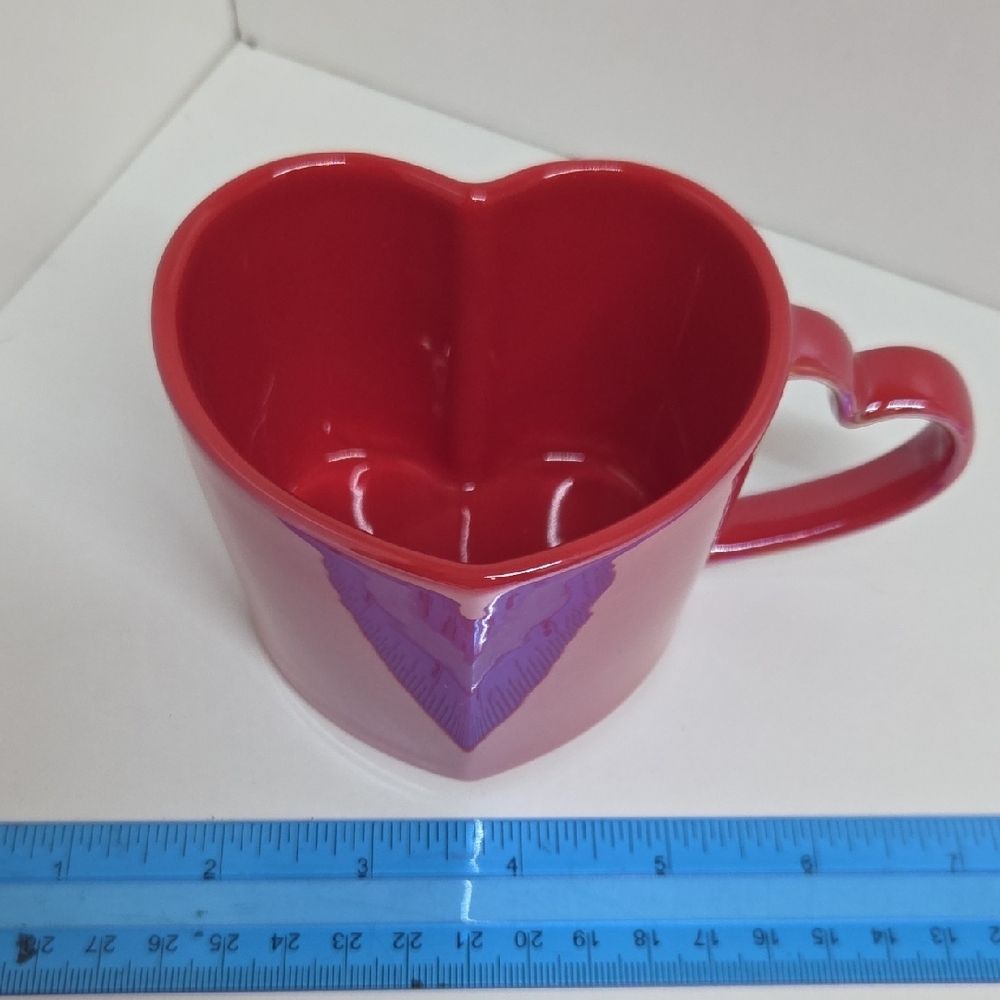 Heart-Shaped Ceramic Mugs - 2 - Picture 4 of 6